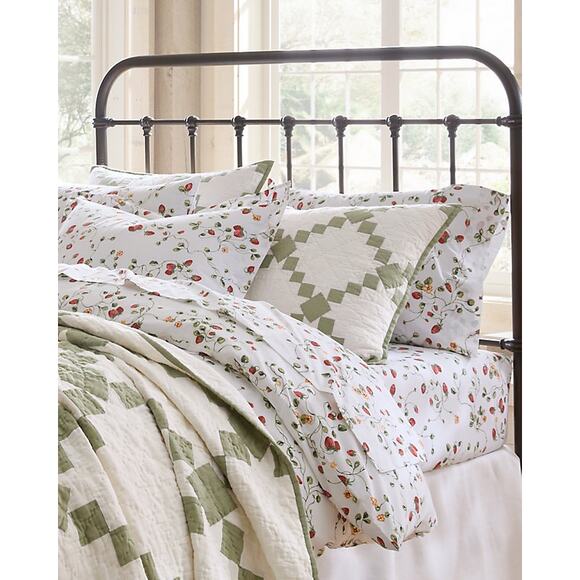 Garnet Hill Organic Percale Cotton Sheet Set - Queen Sheets + King Pillowcases - Picture 6 of 7